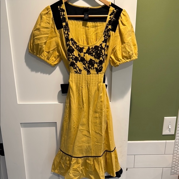 Anthropologie Dresses & Skirts - Anthropologie Yellow and Black Dress